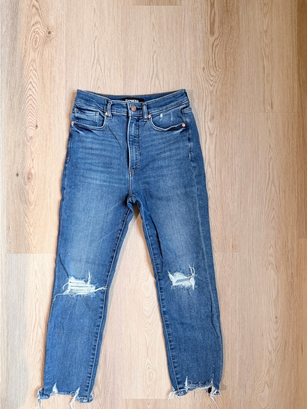Express Distressed Slim Ankle Jeans in Blue